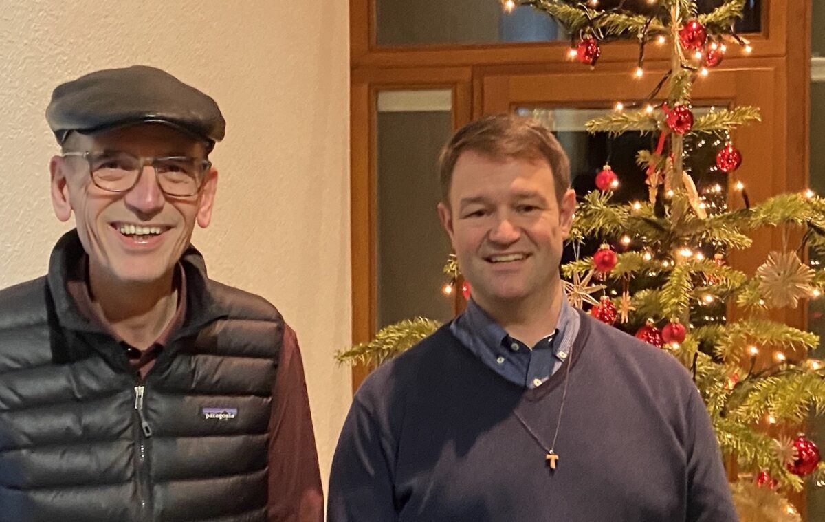 Die Pfarrer Simon Gebs und Pascal Marquard