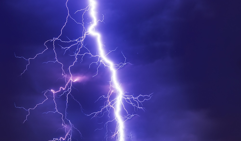 Blitz am Himmel