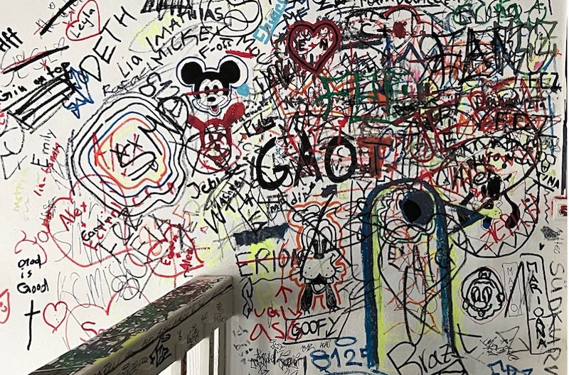 Die Tagging-Wand im Jugi Zollikon (Foto. zVg)