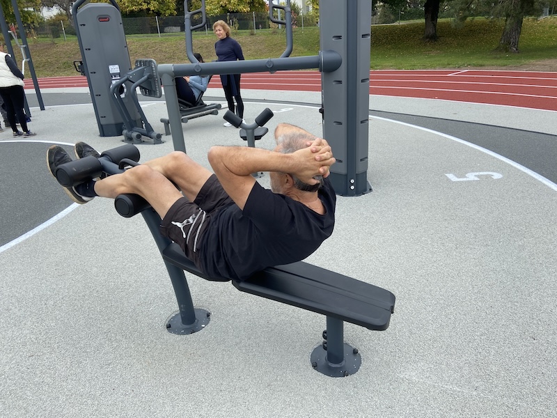 «Sit up bench»