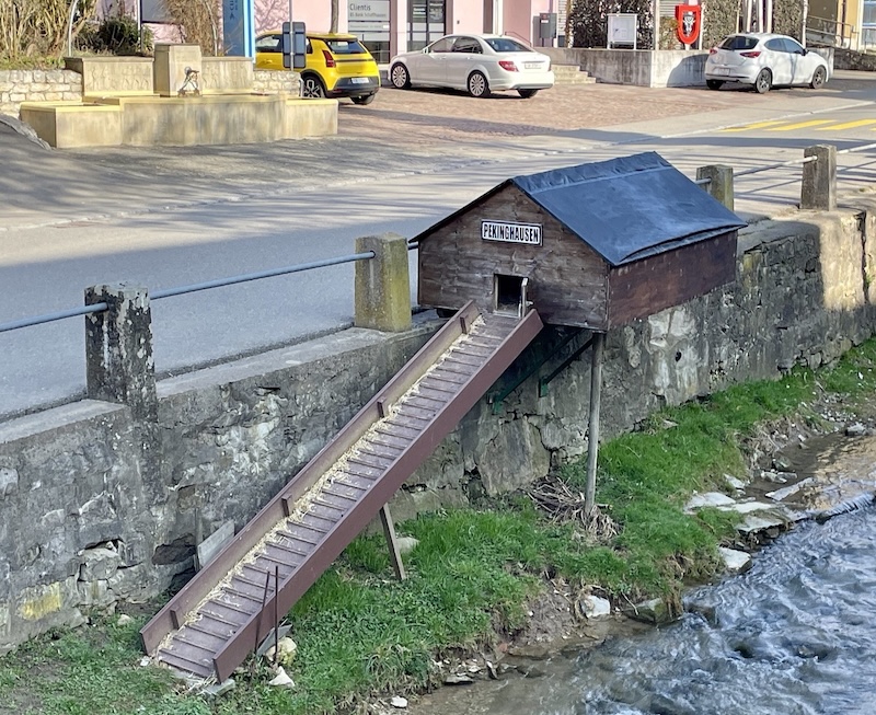 Entenhotel im Dorfkern von Schleitheim