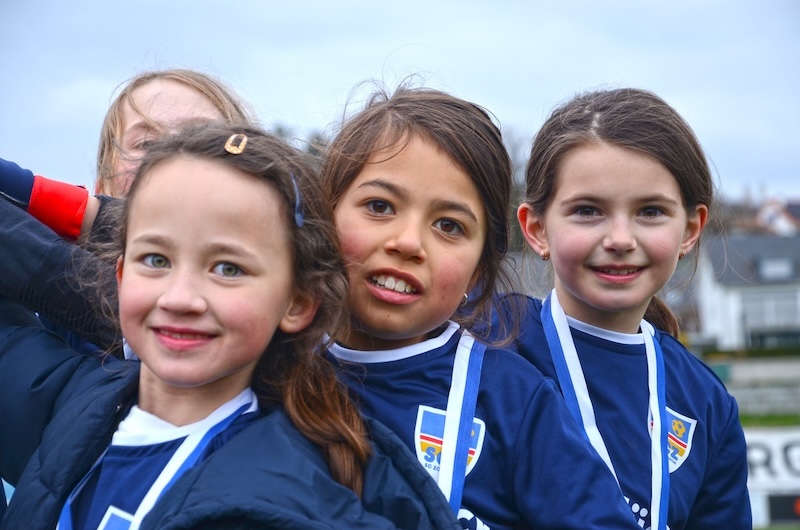 Kajsa (verdeckt), Anna, Eleonora, Jeta