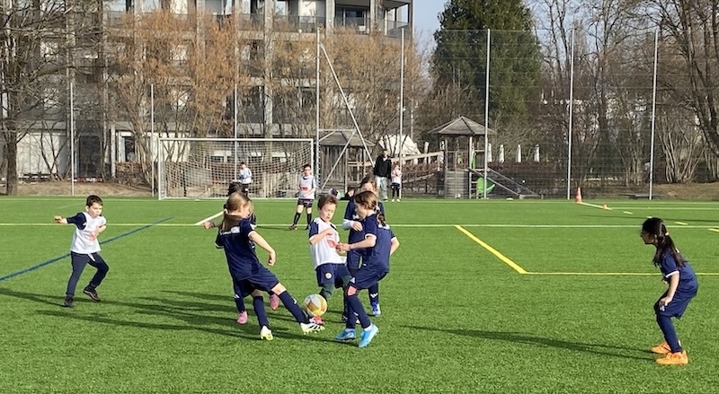 Kämpfen und rennen