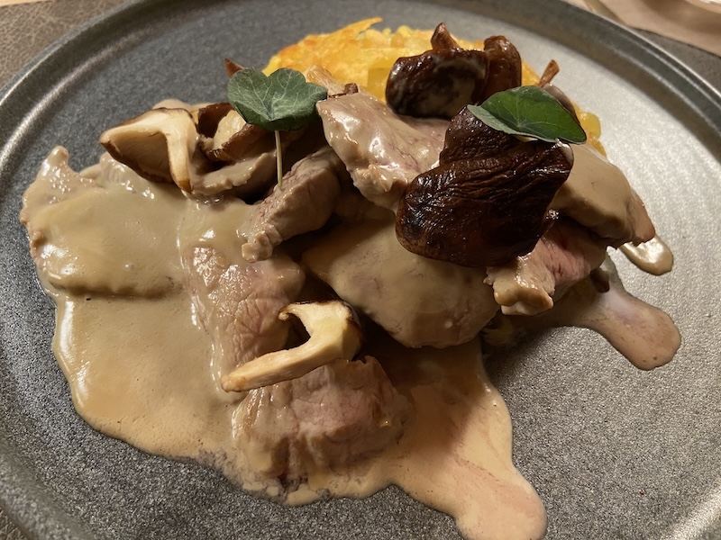Überraschende Kombination: Zürcher Geschnetzeltes mit Shitake-Pilzen